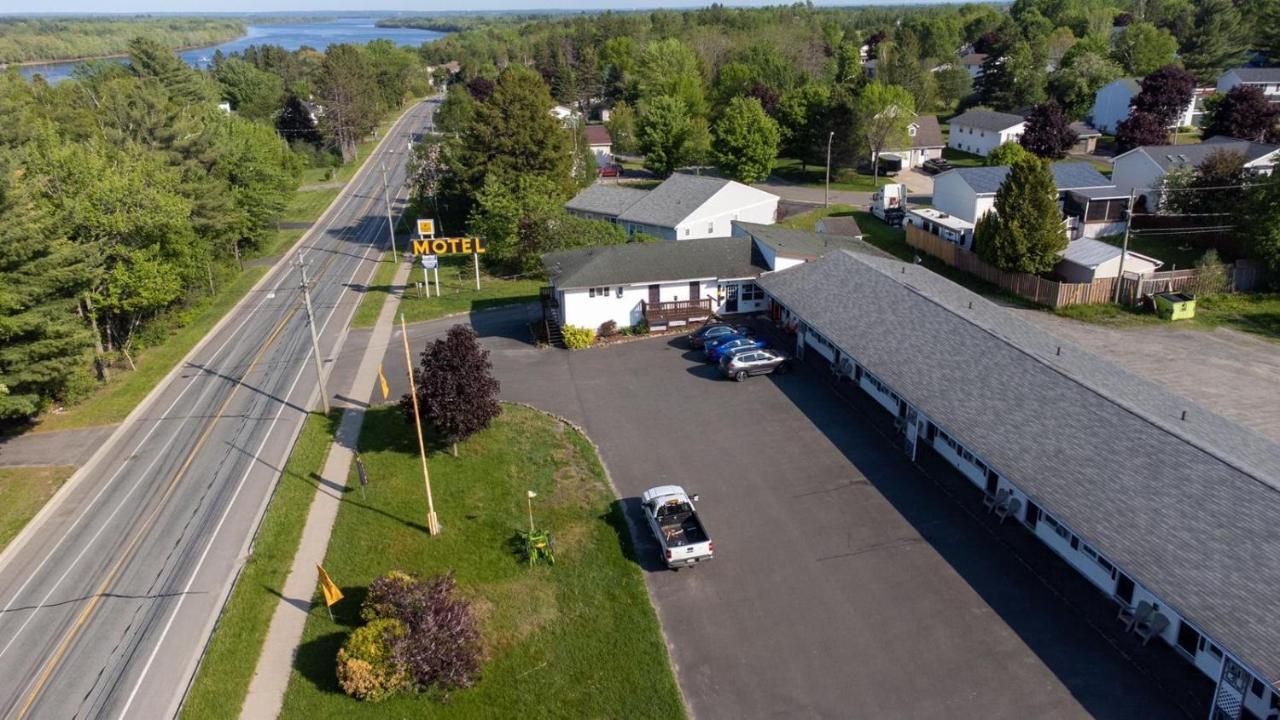 Lincoln Inn Fredericton Kültér fotó